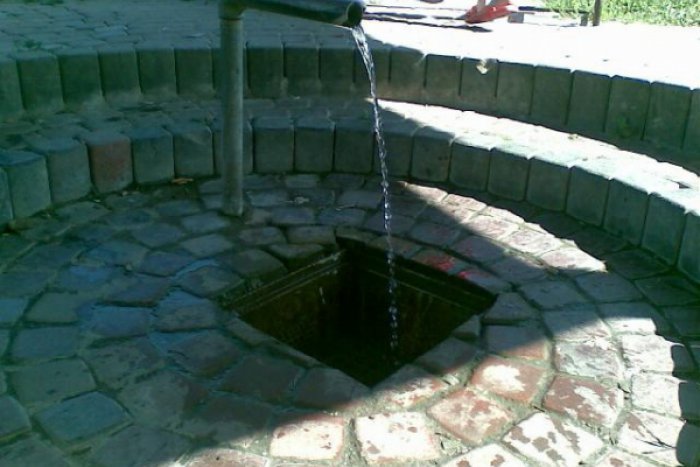 Ilustračný obrázok k článku Kontrolóri si posvietili na vodné zdroje v meste: Ako dopadli naše bystrické pramene?